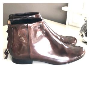 Theory Miriam Westville shiny walnut brown boot 36